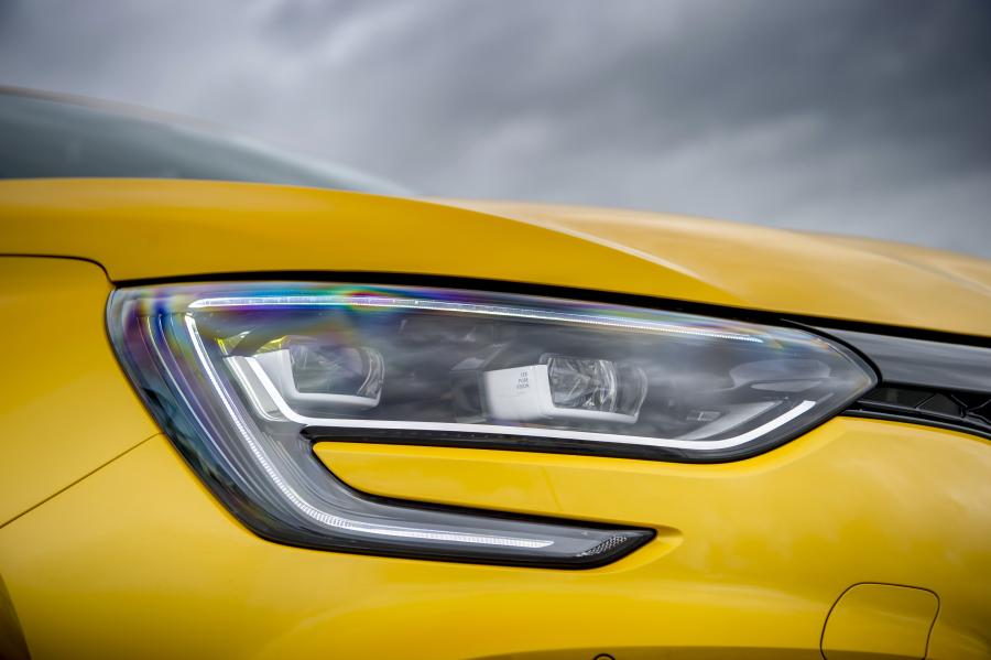 Детали экстерьера Renault Megane R.S. 300 Trophy 2019 года  (UK) (фото 31 из 40)